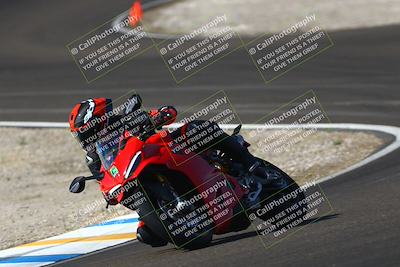 media/Sep-20-2025-TrackDaz (Sat) [[27f0cde673]]/C Group/1040am (Turn 3)/